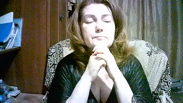 Madame-Butterfly online show from 09-10-25, 03:44