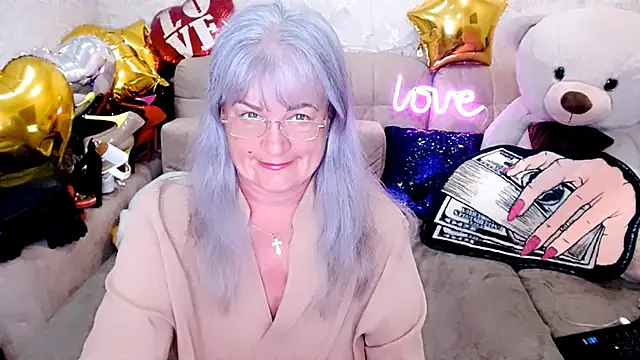 Snapshot of SiberiabBerry chatting on 06-11-26, 03:36 SiberiabBerry online show from 06-11-26, 03:36