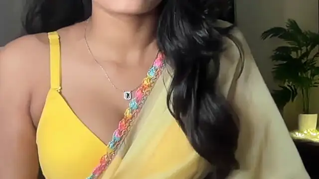 Snapshot of sexy_m23 chatting on 10-13-25, 01:45 sexy m23 online show from 10-13-25, 01:45