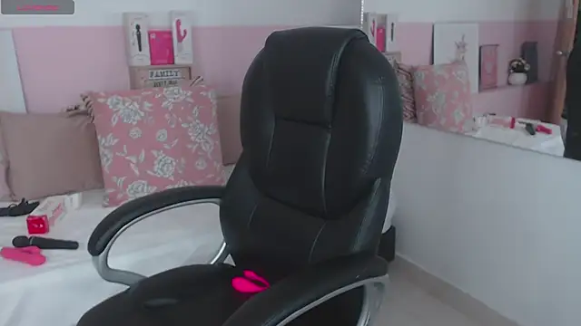 violeta leon online show from 09-09-25, 04:22