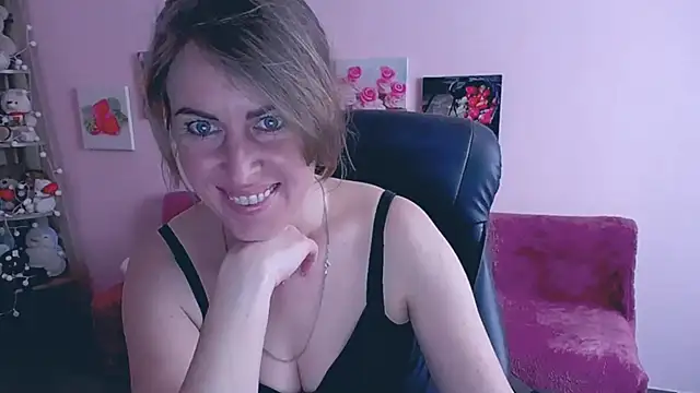 Hot Milady online show from 03-13-25, 07:20