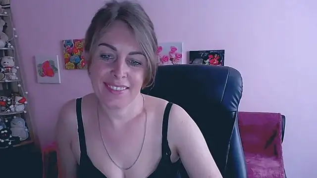 Hot Milady online show from 03-11-25, 08:19