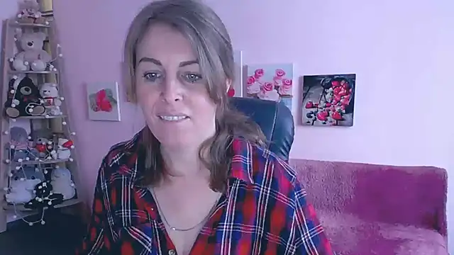 Hot Milady online show from 03-19-25, 08:12