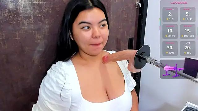 klhoe boobs online show from 09-12-25, 04:12