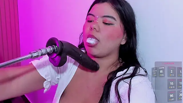 klhoe boobs online show from 03-30-26, 04:47