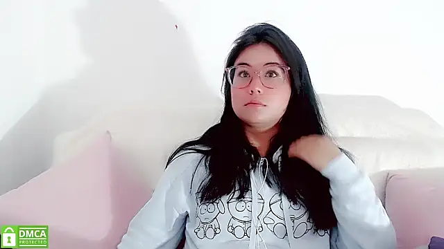 Snapshot of mariana_katto chatting on 02-25-25, 05:08 mariana katto online show from 02-25-25, 05:08