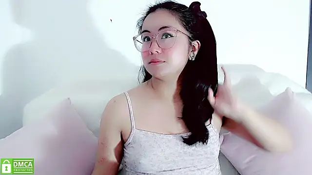 Snapshot of mariana_katto chatting on 02-26-25, 05:00 mariana katto online show from 02-26-25, 05:00