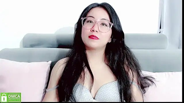 Snapshot of mariana_katto chatting on 04-18-26, 07:07 mariana katto online show from 04-18-26, 07:07
