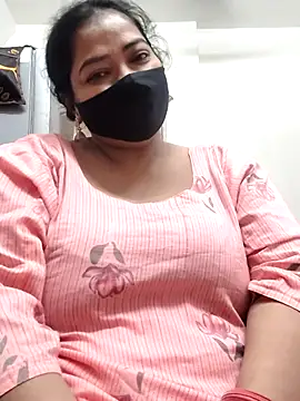 Snapshot of zeepe19 chatting on 11-02-25, 04:39 zeepe19 online show from 11-02-25, 04:39