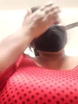 Snapshot of zeepe19 chatting on 11-27-25, 09:04 zeepe19 online show from 11-27-25, 09:04