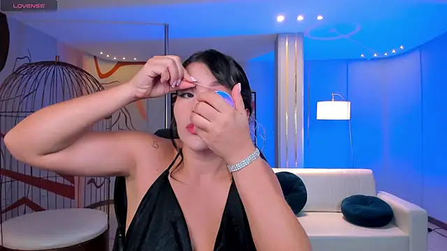 ValeriaRoldanX online show from 03-03-26, 10:22