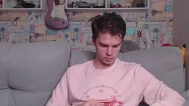 Snapshot of Mike_Burn chatting on 02-11-25, 11:31 Mike Burn online show from 02-11-25, 11:31