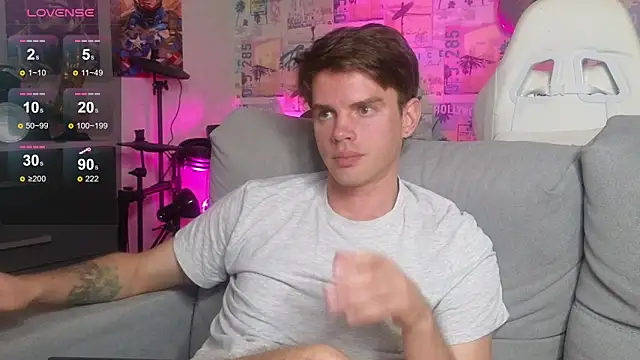 Mike Burn online show from 11-29-25, 03:12