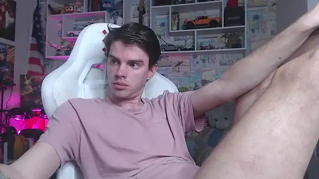 Snapshot of Mike_Burn chatting on 03-04-25, 05:13 Mike Burn online show from 03-04-25, 05:13