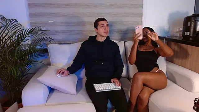 tiana nave online show from 02-16-25, 02:31