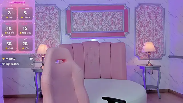 Snapshot of Miamontoya chatting on 03-13-25, 01:40 Miamontoya online show from 03-13-25, 01:40