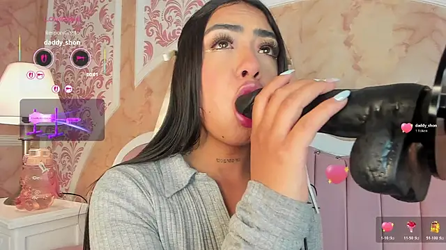 Sofia fantasyy online show from 11-20-25, 12:39