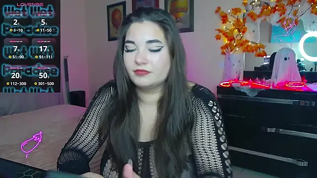 Lillianhot68 online show from 11-02-25, 02:11