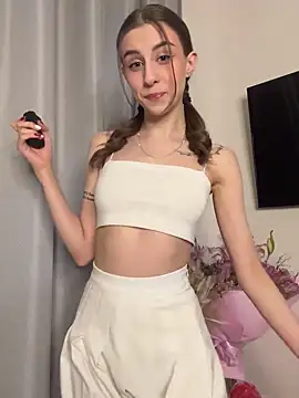 HellPeach online show from 02-06-25, 05:19