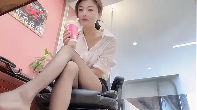 QianF-666 online show from 11-12-25, 01:32