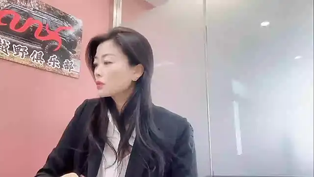 QianF-666 online show from 11-25-25, 02:23