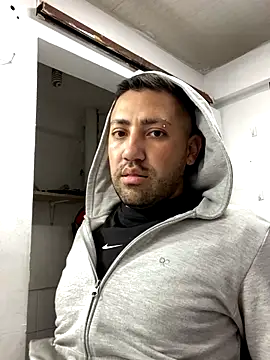 JuanZapata33 online show from 10-17-25, 10:11