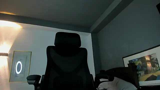 Snapshot of Travistanner_28 chatting on 01-09-26, 03:13 Travistanner 28 online show from 01-09-26, 03:13