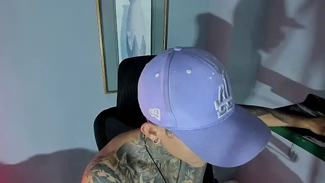 Travistanner 28 online show from 02-06-26, 02:13