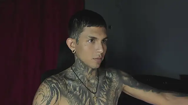 Travistanner 28 online show from 03-06-26, 10:49