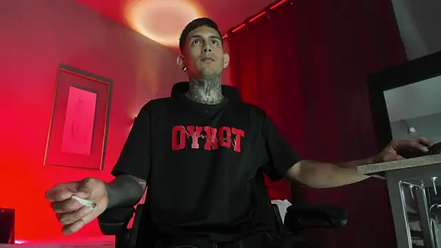 Travistanner 28 online show from 03-19-26, 12:21