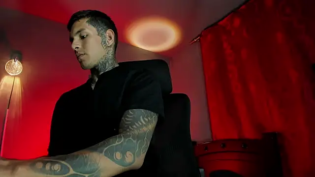 Travistanner 28 online show from 03-13-26, 12:37