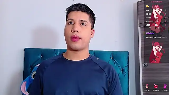 Snapshot of Randy_horny chatting on 01-11-26, 06:04 Randy horny online show from 01-11-26, 06:04