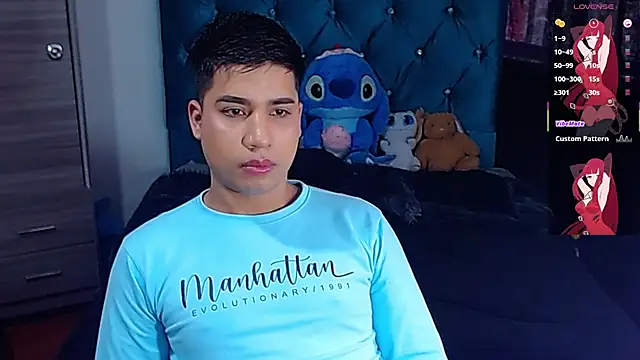 Snapshot of Randy_horny chatting on 11-10-25, 06:13 Randy horny online show from 11-10-25, 06:13