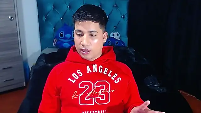 Snapshot of Randy_horny chatting on 11-09-25, 05:00 Randy horny online show from 11-09-25, 05:00