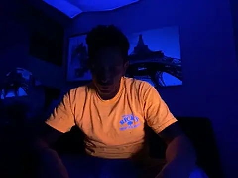 Gman143187 online show from 10-17-25, 03:21