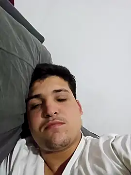 Snapshot of VibratedPoaching chatting on 11-26-25, 05:07 VibratedPoaching online show from 11-26-25, 05:07