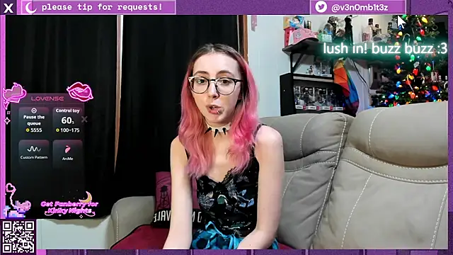 Snapshot of v3n0mb1t3z chatting on 01-12-26, 04:08 v3n0mb1t3z online show from 01-12-26, 04:08