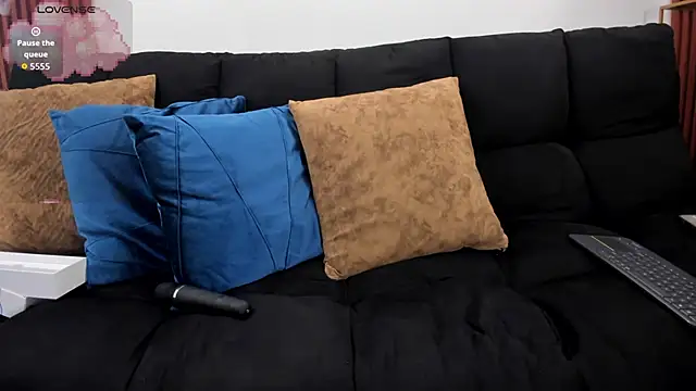 Valery wang online show from 10-20-25, 11:55