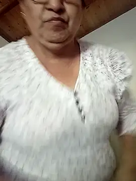 florecita69 online show from 02-17-25, 09:10