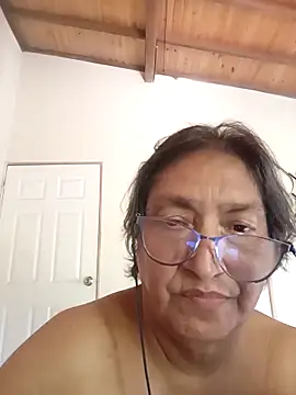 florecita69 online show from 11-10-25, 04:01