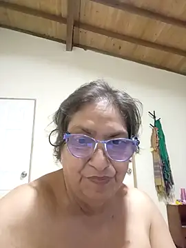 florecita69 online show from 10-17-25, 02:37