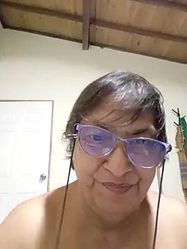 florecita69 online show from 10-23-25, 04:11