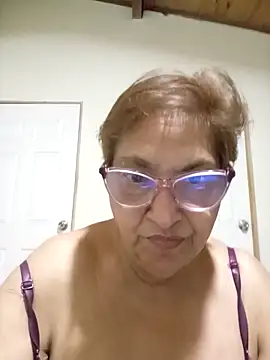 florecita69 online show from 12-19-25, 02:26