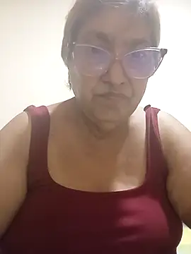 florecita69 online show from 05-05-26, 01:52