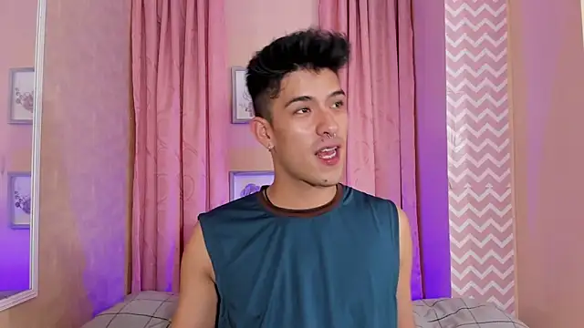 Ryan Clark  online show from 12-22-24, 07:42