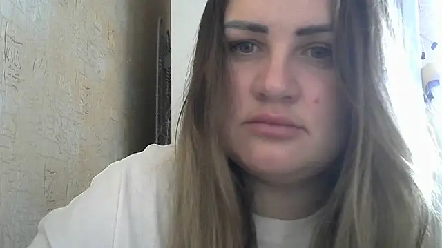 Snapshot of Honeydew-Waves chatting on 03-03-26, 06:20 Honeydew-Waves online show from 03-03-26, 06:20