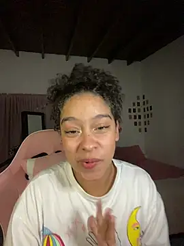 Snapshot of Arteatenea__ chatting on 03-01-26, 01:16 Arteatenea online show from 03-01-26, 01:16