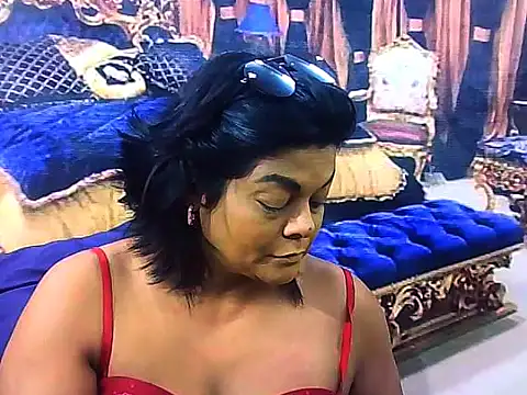 indianCherryPie online show from 10-31-25, 05:48