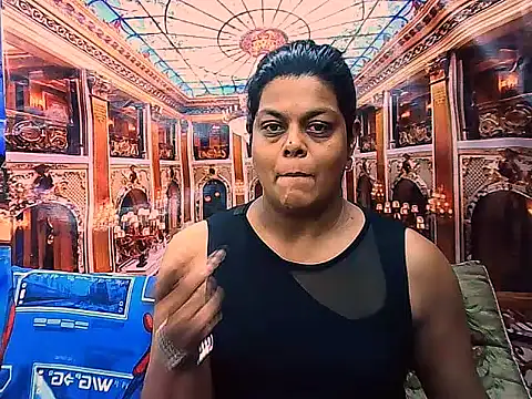 indianCherryPie online show from 11-08-25, 05:33