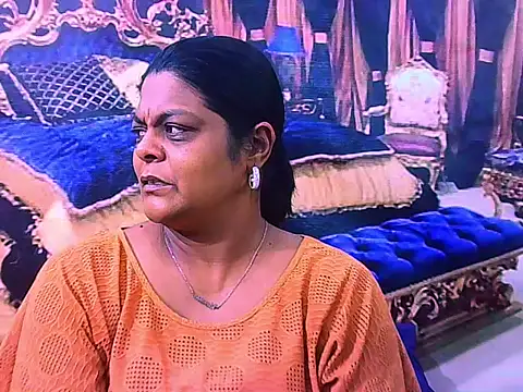 indianCherryPie online show from 02-25-26, 05:18